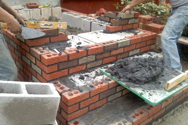 Building masonry steps with bricks Riverhead